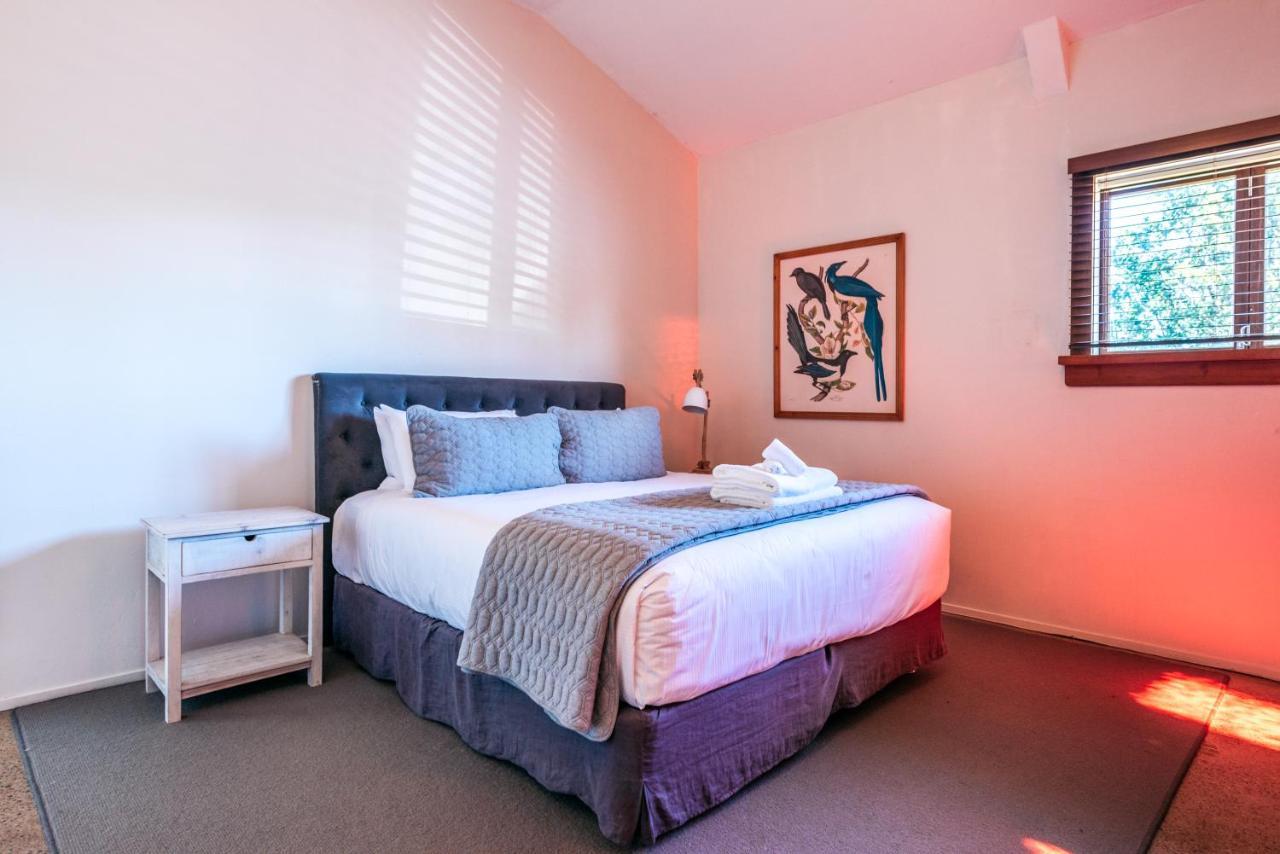 The Vineyard Cottage - Stay Waiheke 오네탄기 외부 사진