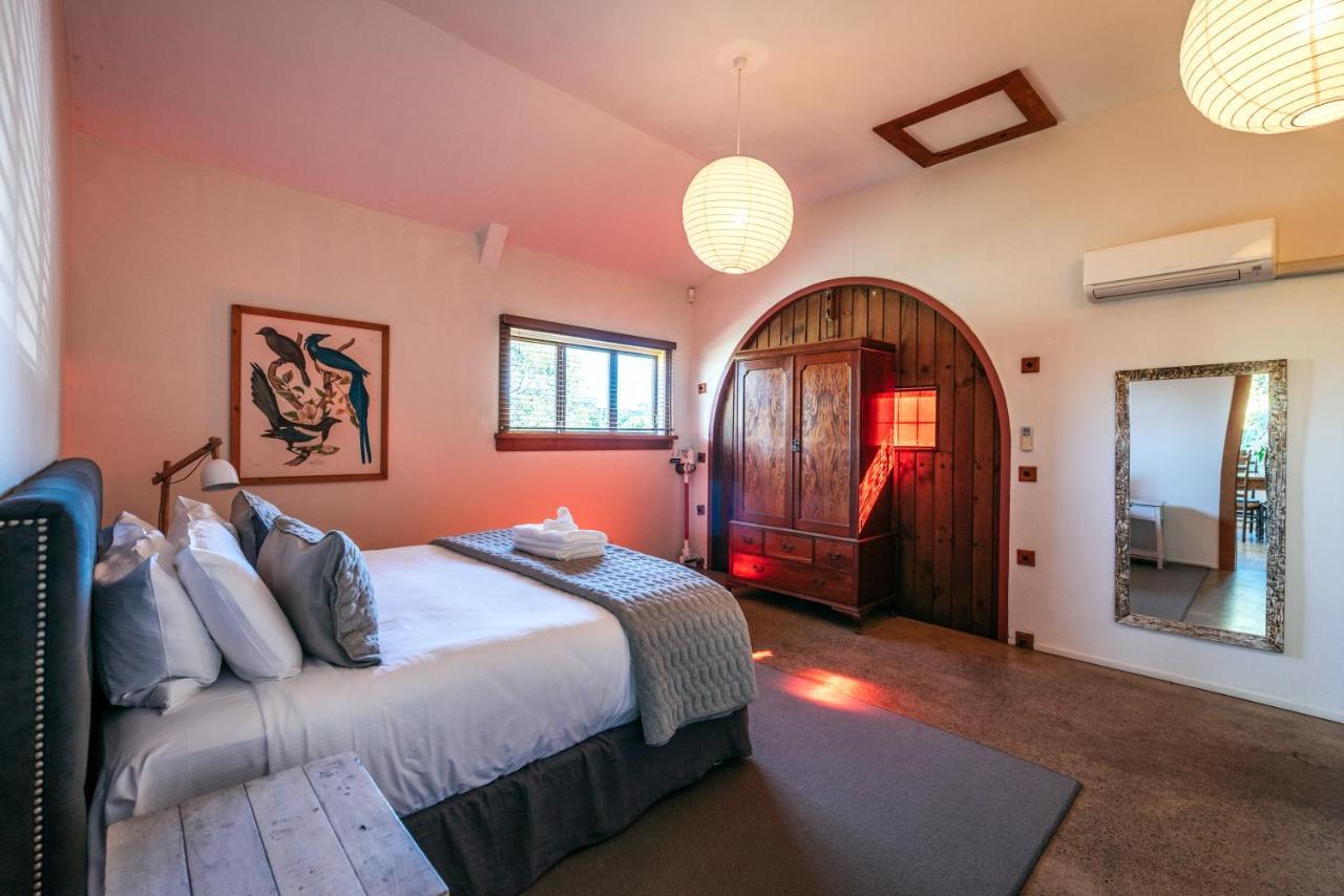 The Vineyard Cottage - Stay Waiheke 오네탄기 외부 사진